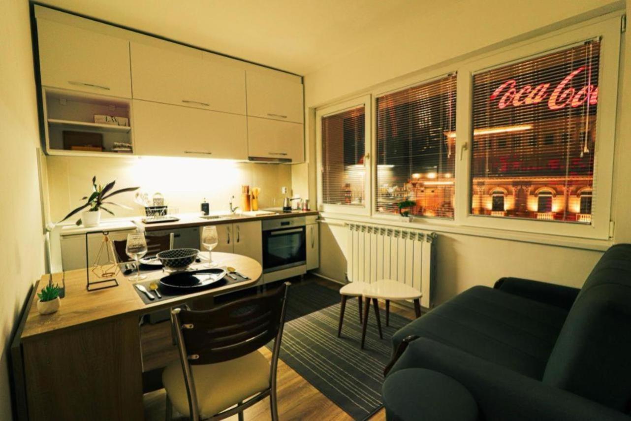 Rooftop Apartment At Mainsquare 스코페 외부 사진